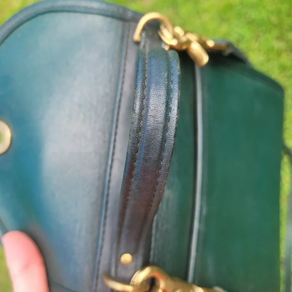 Vintage Coach Bottle Green Regina - Picture 8 of 16